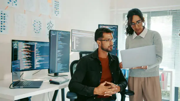 Software Engineer Startup Dan Power Peran Dalam Proyek Inovatif
