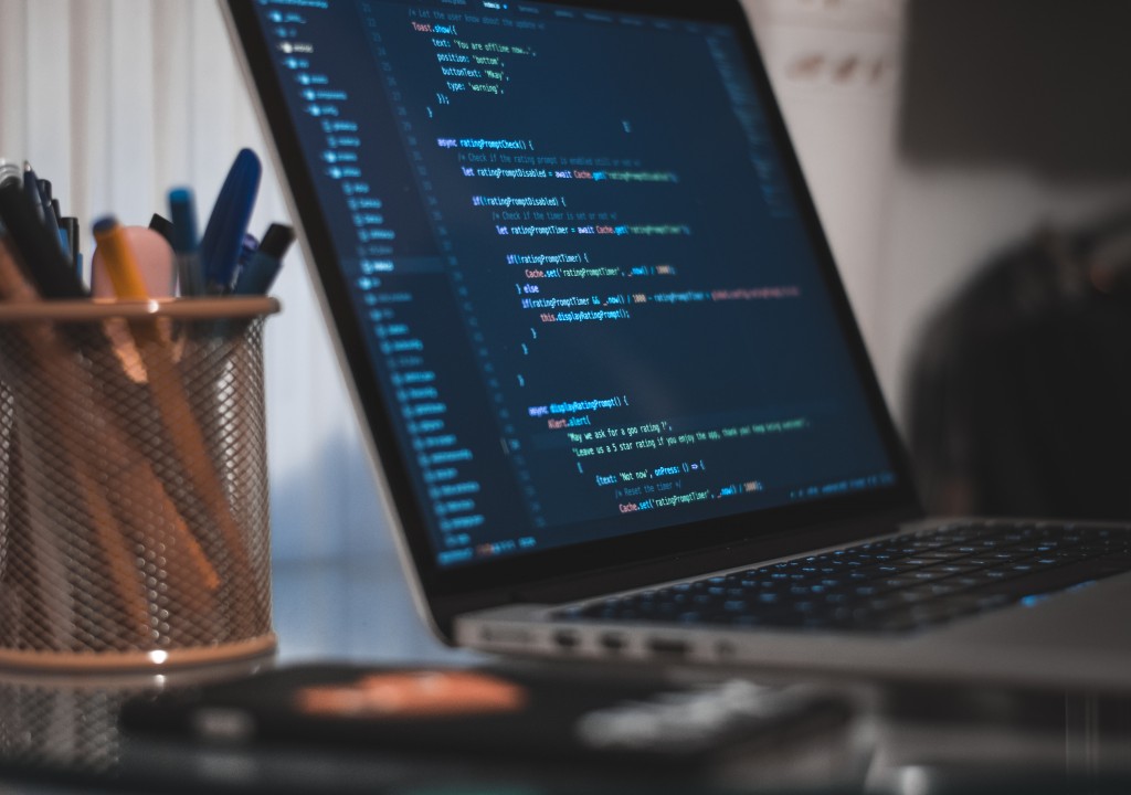 Fantastis: 4 Kunci Sukses Developer Remote dalam Mencapai Produktivitas Tinggi Bersama Sinar Teknologi Indonesia