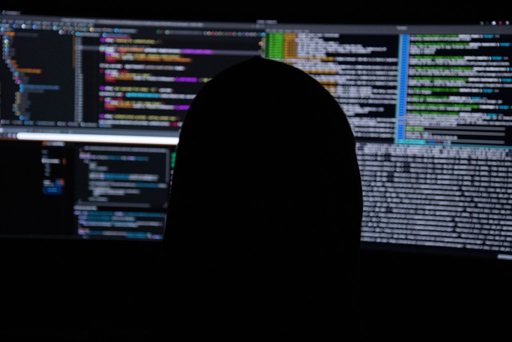 Krusial: Rahasia Sukses Konsep Dasar Cyber Security dan Strategi Manajemen Risiko Digital