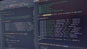 software custom untuk solusi bisnis industri spesifik
