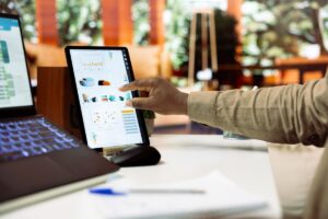 aplikasi untuk bisnis sebagai alat integrasi penjualan online dan offline