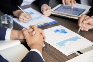 software pendukung keputusan untuk analisis data bisnis perusahaan