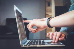 software house terbaik di bali menyediakan jasa migrasi cloud untuk database bisnis