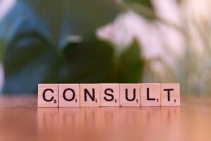 IT consultant di Bali konsultan IT untuk manajemen strategi investasi teknologi