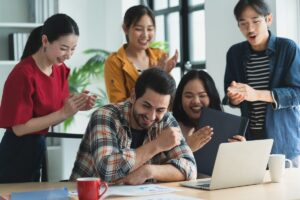 aplikasi kolaborasi untuk mendukung kerja tim digital