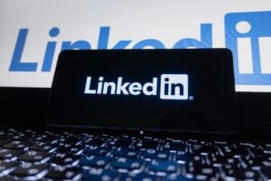 software house terbaik di bali dan pengembang IoT Indonesia