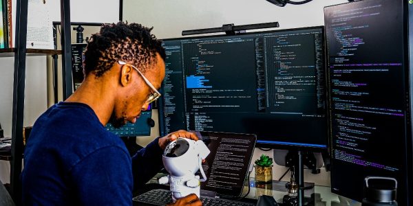 Software House Terbaik di Bali: Solusi Transformasi Digital Terpercaya untuk Bisnis Berbasis Cloud 2026