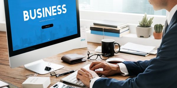 Manfaat Website untuk Bisnis: Strategi Cerdas & Powerful Mendorong Pertumbuhan UMKM Secara Positif 2026